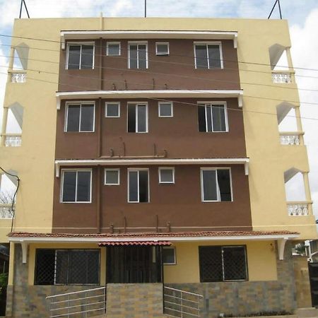 Golden Guest House- Miritini Mombasa Exterior photo